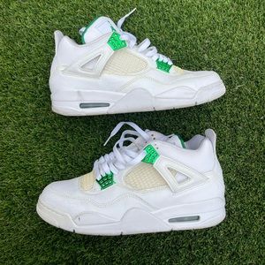Nike Air Jordan IV